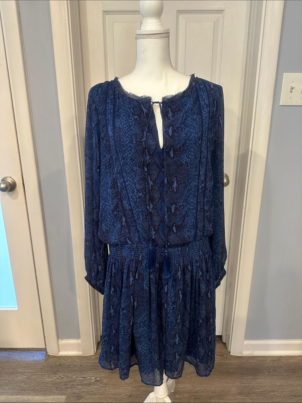 Banana Republic Navy Snake-Print Long Sleeve Dress